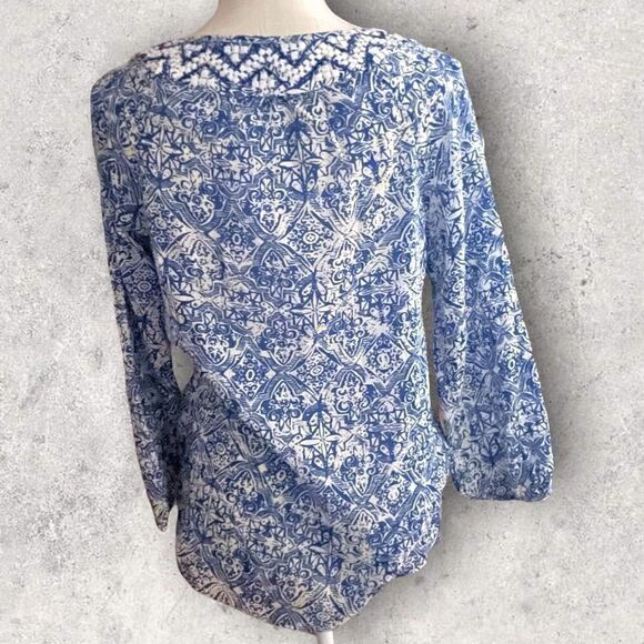 Lucky Brand | EUC Women’s Print Cotton Peasant Top Embroidered Detail Size S - Picture 5 of 11